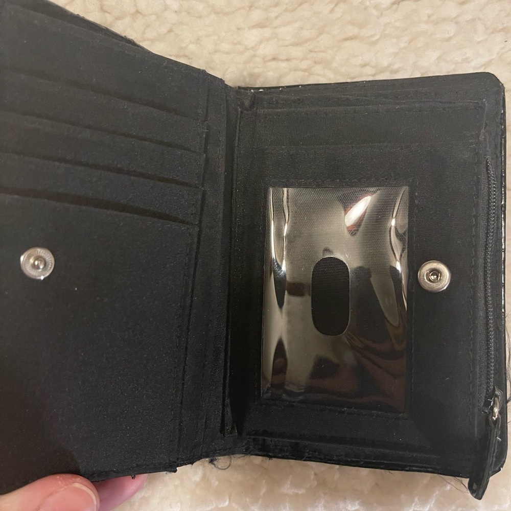 Wallet - Picture 2 of 3